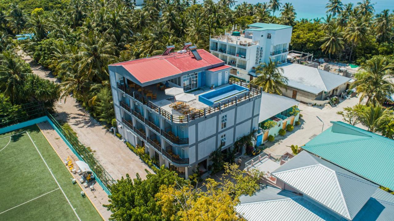 Dhiguveli Breeze Hotel ดิห์กูราห์ ภายนอก รูปภาพ