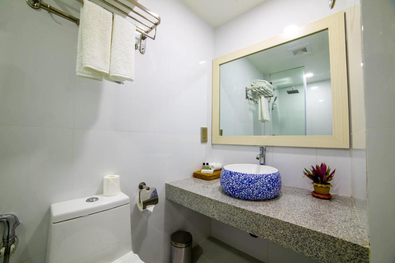 Dhiguveli Breeze Hotel ดิห์กูราห์ ภายนอก รูปภาพ
